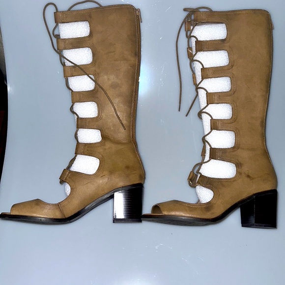 Mia open toe, tie up Gladiator sandal sz 8.5 - Picture 3 of 5